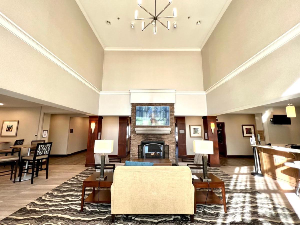 Staybridge Suites Detroit-Novi By Ihg Zewnętrze zdjęcie